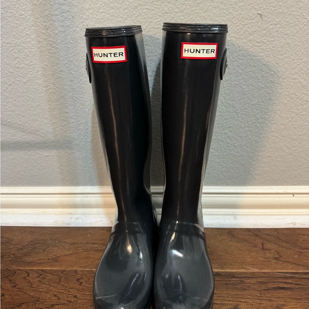 Hunter Glossy Dark Navy Rain Boots